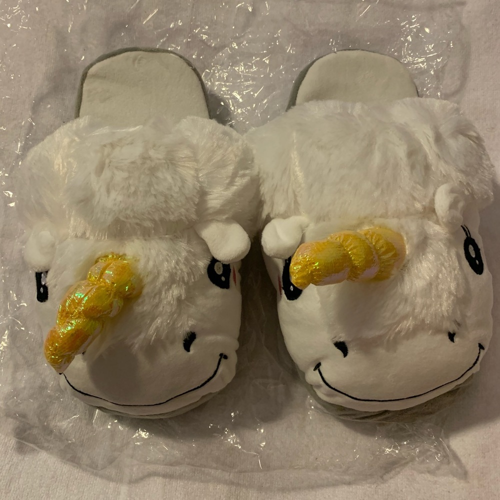 Unicorn Plush Soft Slippers, Women’s One Size (up to size 9)